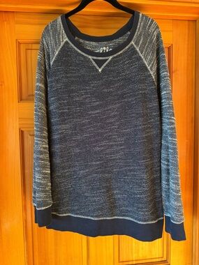 Made For Life Women’s Navy Heather Crewneck.